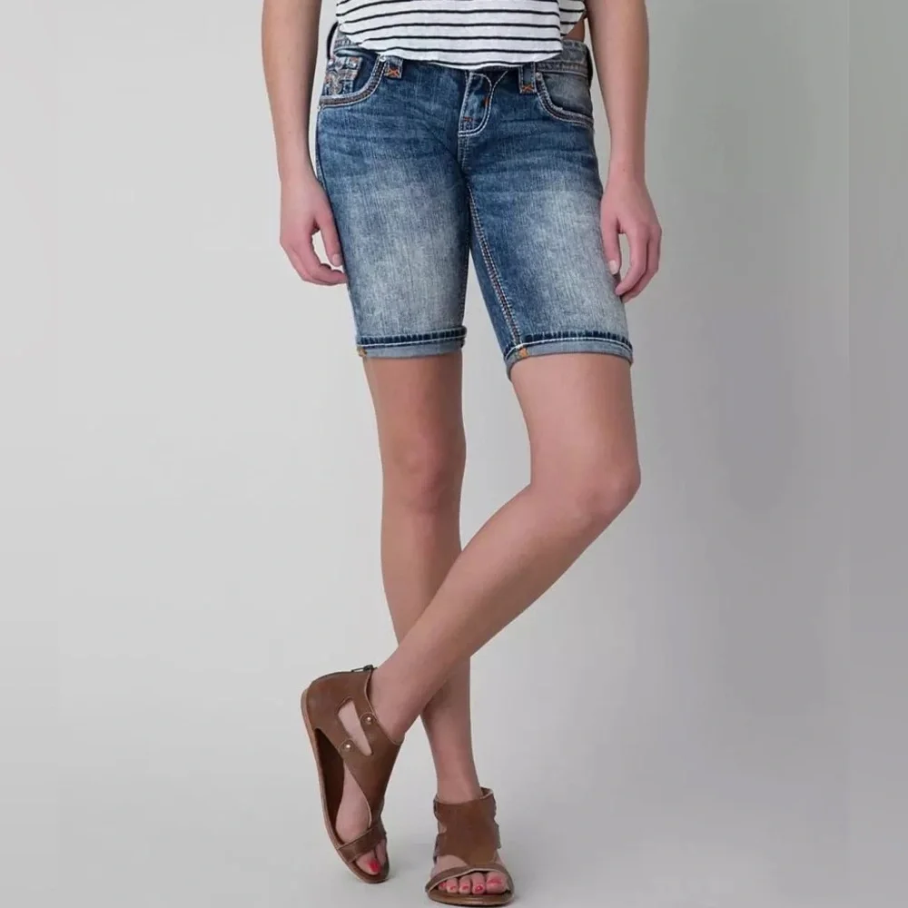Rock Revival Nancy Bermuda Stretch Denim Shorts Distressed Blue Sz 25